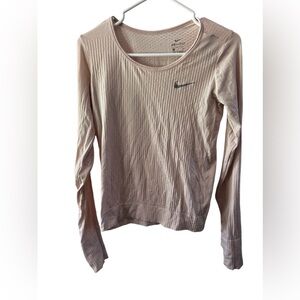 Nike Dri-fit long sleeve light pink